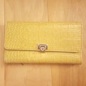 Liz Claiborne wallet